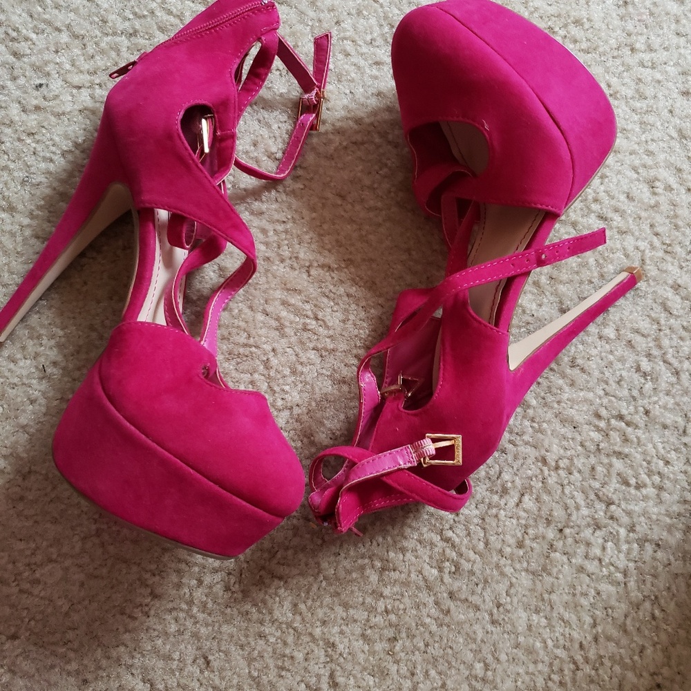 Classy Red shoes